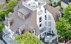 Villa Ney